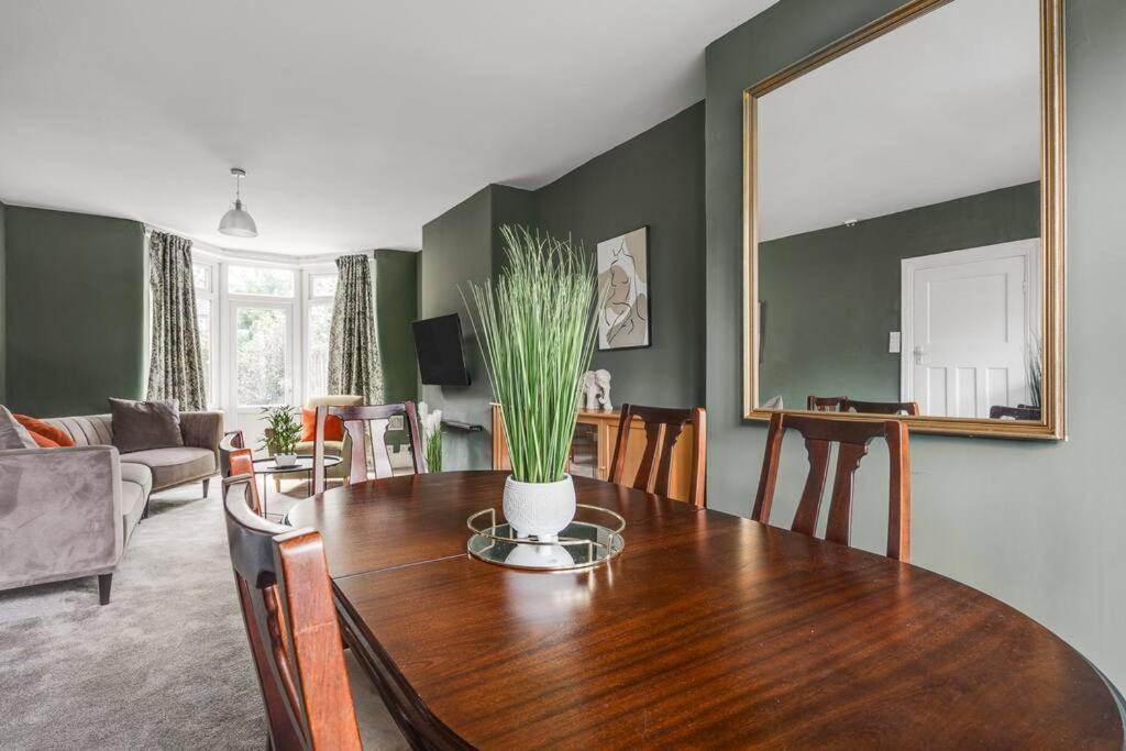 Apartment Charming 3bd Didsbury House
