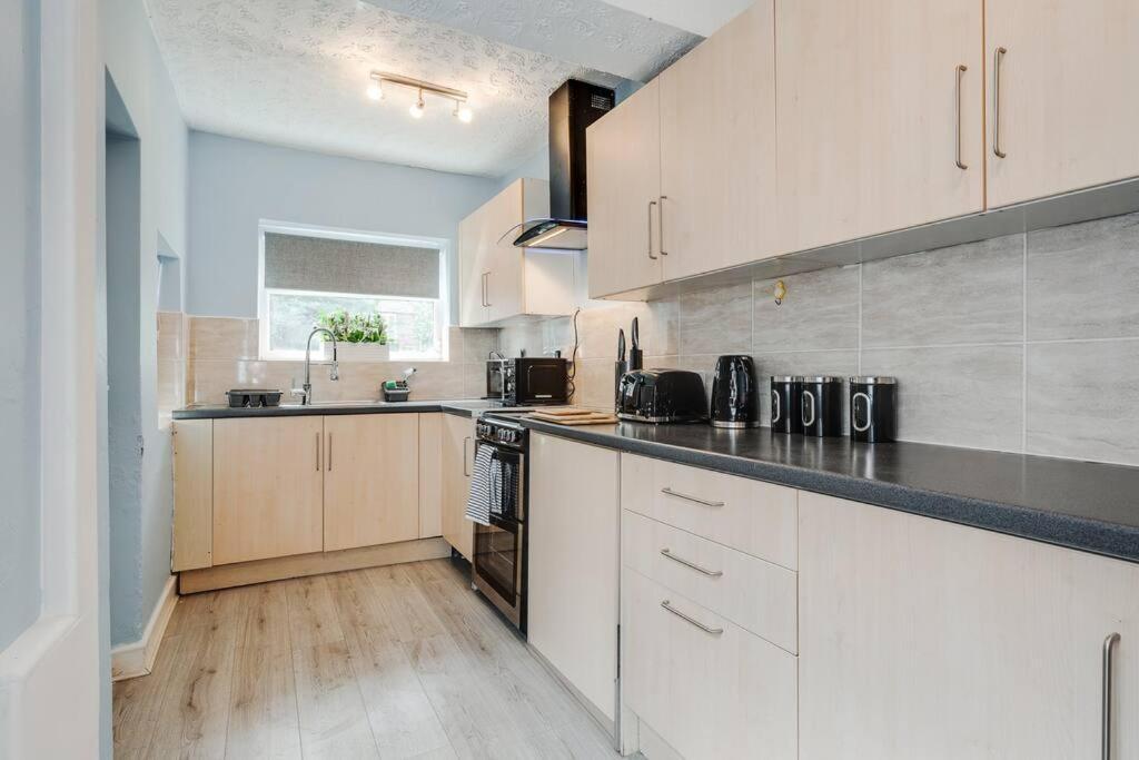 Charming 3bd Didsbury House Apartment Manchester
